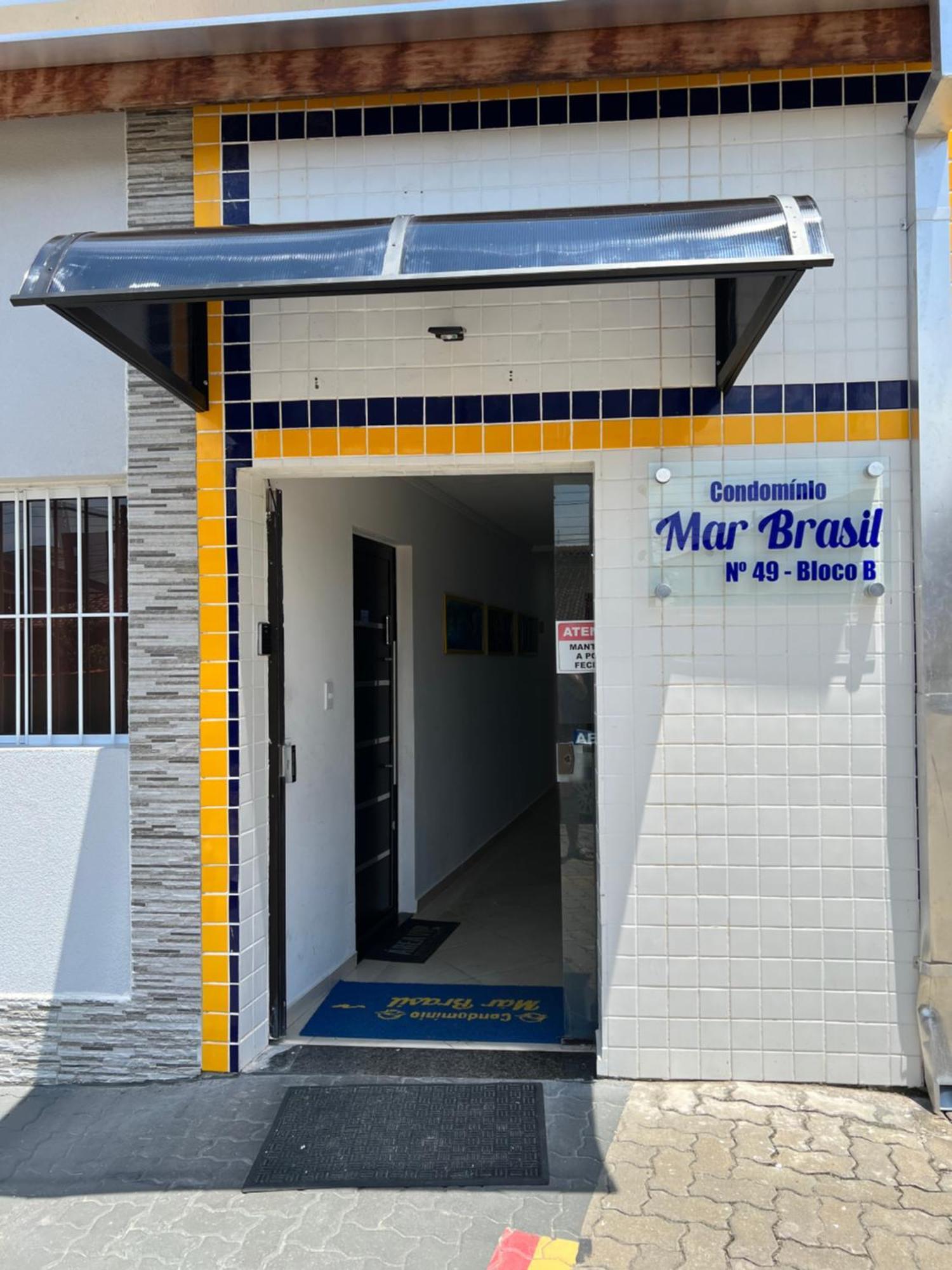 Apartment Kitnet Com 2 Piscinas A 4 Quarteiroes Da Toninhas Ubatuba-sp Ubatuba